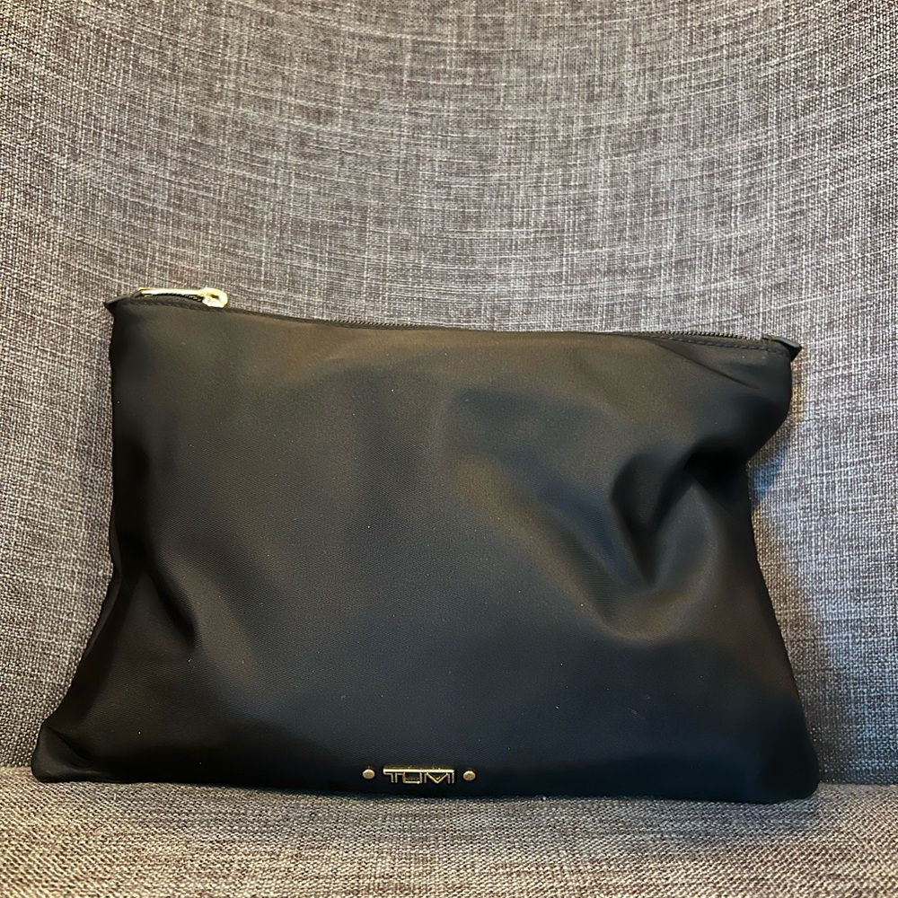 Tumi voyageur just in case tote